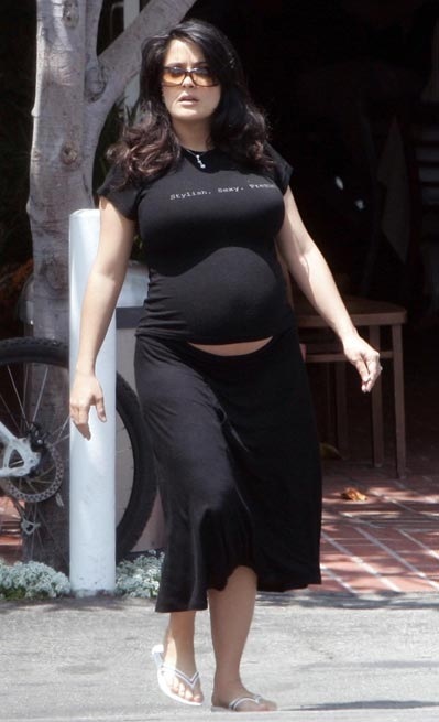 Salma Hayek Pregnant in 2007